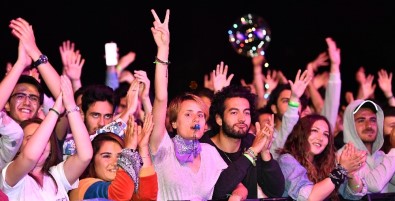 Bin 500 Genç, İzmir Gençlik Festivali'nde Buluştu