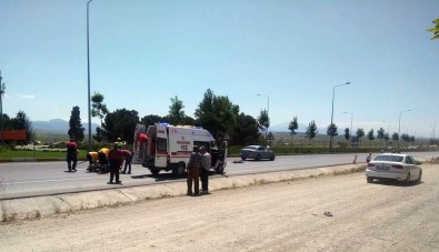 Denizli'de Trafik Kazası Açıklaması 1 Ölü, 1 Yaralı