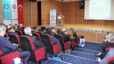 Mühendislik Dekanları Konseyi Bayburt Üniversitesi'nde Toplandı