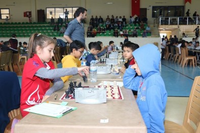 Pazarcık'ta Satranç Turnuvası