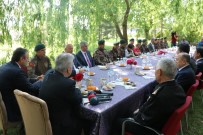 SÜLEYMAN KAMÇI - Vali Kamçı, Zeytin Dalı Operasyonundan Dönen PÖH'leri Ziyaret Etti