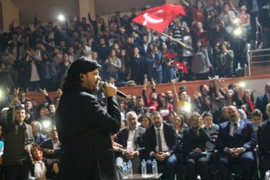 Ahmet Şafak'tan unutulmaz konser