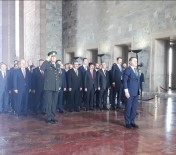 OSMAN AŞKIN BAK - Bakan Osman Aşkın Bak Anıtkabir'de