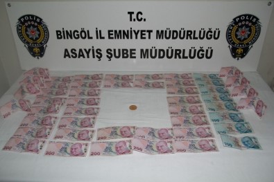 Bingöl'de Ev Soyan 3 Hırsız Tutuklandı