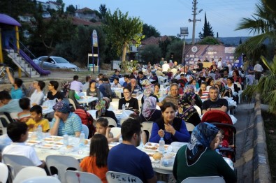 Kepez'de, Gönül Sofraları Kuruluyor