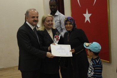 'Okuryazarlık Seferberliği' Sertifika Töreni