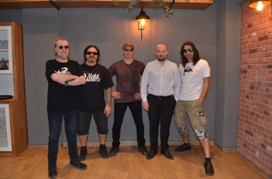 Rahmanoğlu'ndan Sanata Destek