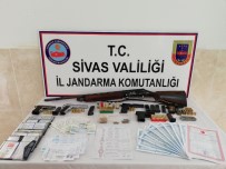 Sivas'taki Tefecilik Operasyonunda 2 Tutuklama Haberi