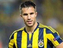 ROBİN VAN PERSİE - Van Persie futbolu bırakmıyor