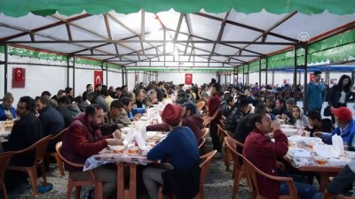 Doğubayazıt'ta İlk İftara Yoğun İlgi