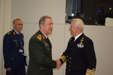 Genelkurmay Başkanı Akar, Yunan Mevkidaşı Apostolakis İle Görüştü