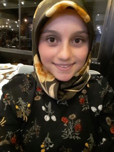 'Kur'an Kursuna Gidiyorum' Diye Evden Çıkan Genç Kız 1 Haftadır Kayıp