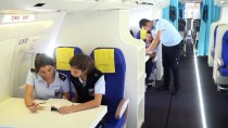 YOLCU UÇAĞI - Lise Bahçesindeki Yolcu Uçağı 'Göreve' Hazır