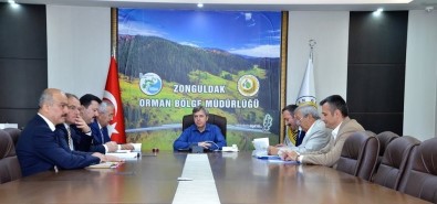 Vali Çınar, Orman Bölge Müdürlüğü'nde Toplantıya Katıldı