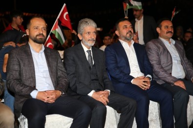 Başkan Tuna Ve Sincan Belediye Başkanı Ercan, Ramazan'ın İlk Akşamını Sincanlılarla Geçirdi