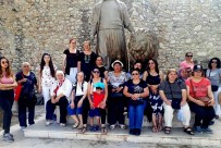 ÇEŞMELI - Çeşmeli Kadınlar Tarihlerini Öğreniyor