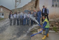 ŞEBEKE HATTI - Hakkari'de Kesintisiz 24 Saat İçme Suyu Dönemi Başlıyor