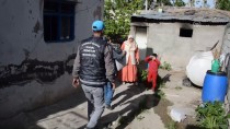 GIDA YARDIMI - 'Halkını Hakir Gören Belediye Mazide Kaldı'