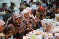 ÇÖMLEKÇI - İlk İftar Çömlekçi'de Yapıldı