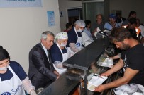 DAVUTLAR - Kuşadası Belediyesi'nden İftar Yemeği