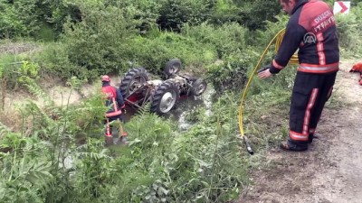 Sulama Kanalına Düşen Traktörün Sürücüsü Öldü