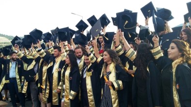 Anamur MYO'da mezuniyet heyecanı