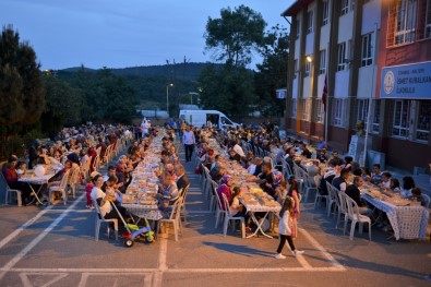 Maltepeliler Sevgi Sofrasında Buluştu