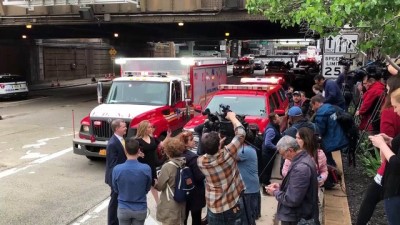 New York'ta İki Otobüs Çarpıştı Açıklaması 32 Yaralı