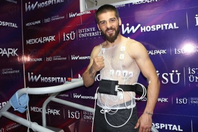 Şampiyon Boksör Fatih Keleş Sağlık Kontrolünden Geçti
