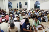 ÜMMET - Sri Lanka'da İlk İftar Açıldı