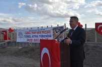 SÜLEYMAN ELBAN - Doğu Anadolu'nun En Büyük Canlı Hayvan Pazarı Ağrı'da Yapılıyor