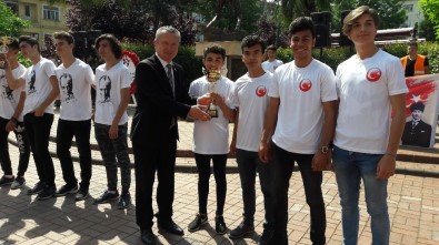 Gençlik Ve Spor Bayramı Çaycuma'da Coşkuyla Kutlandı