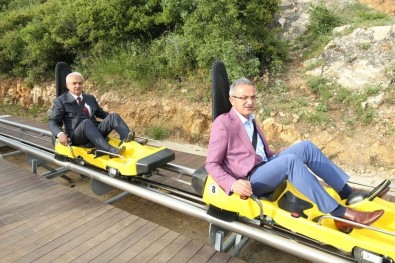 Konuk Başkan Macera'yı Çok Beğendi