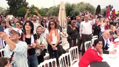 Türk Yıldızları Ve SOLOTÜRK'ten Samsun'da Gösteri Uçuşu