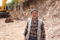 ZEYTINLIK - Yunusemre'den Örselli'de Yol Çalışması