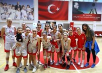 KADIN BASKETBOL TAKIMI - 'Bayraklı'nın Perileri' Play-Off'ta