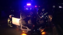 LÜKS OTOMOBİL - Kontrolden Çıkan Otomobil Kaldırıma Çarparak Devrildi Açıklaması 4 Yaralı