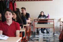 SEREBRAL PALSİ HASTASI - Engeline Aldırmadı Okulun İhtiyaçları İçin Uğraşıyor