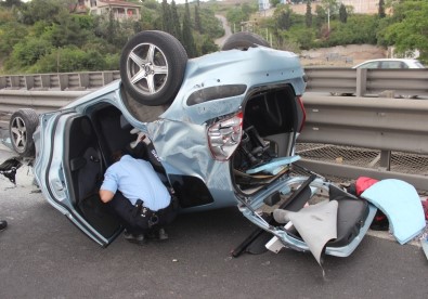 Kocaeli'de Kontrolden Çıkan Otomobil Takla Attı Açıklaması 1'İ Bebek 4 Yaralı