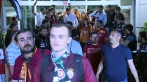 Şampiyon Galatasaray, İstanbul'a Döndü