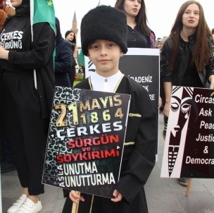 Sivas'ta 'Çerkes Sürgünü' Protesto Edildi