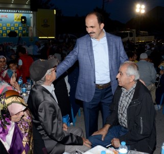 Başkan Altay Açıklaması 'Konya Dünyaya Örnek Bir Ramazan Geçiriyor'