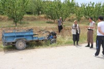 BAYRAM YıLMAZ - Mersin'de Tarım Aracı Devrildi Açıklaması 6 Yaralı