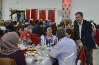 UTKU ÇAKIRÖZER - Muhtarlar İftarda Bir Araya Geldi