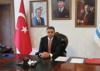 YÖRESEL KIYAFET - Burdur Valisi Şıldak Görevine Başladı