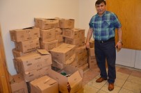 MUSTAFA KOCA - Emet Belediyesi'nden Ramazan Yardımı