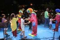 HACIVAT VE KARAGÖZ - Ramazan Sokağına Yoğun İlgi