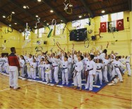 TEKVANDO - Tekvandondocular Kuşak Sınavından Geçti