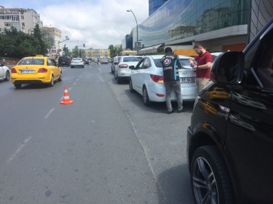 Etiler'de Sivil Trafik Ekipleri UBER Denetimi Gerçekleştirdi