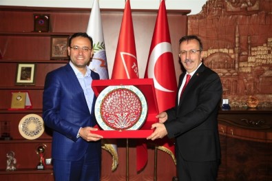 Nevşehir Belediye Başkanı Seçen, Milletvekili Gizligider'e Teşekkür Etti